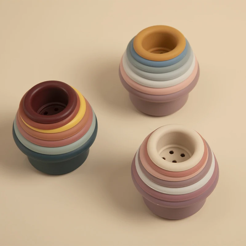 Tazas apilables de silicona para bebés, juguetes sin BPA, bloques de construcción Montessori, torre de apilamiento para niños pequeños, regalos educativos tempranos