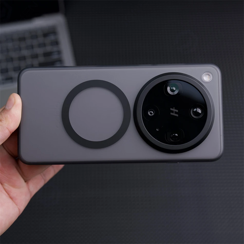 Thumbnail 2 - #4 Compare Oppo Find X7 Cases Before You Buy