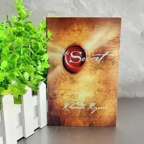 Bview Art The Secret by Rhonda Byrne 영어판 | 끌어당김의 법칙 가이드, 성공을 위한 베스트셀러 자조서