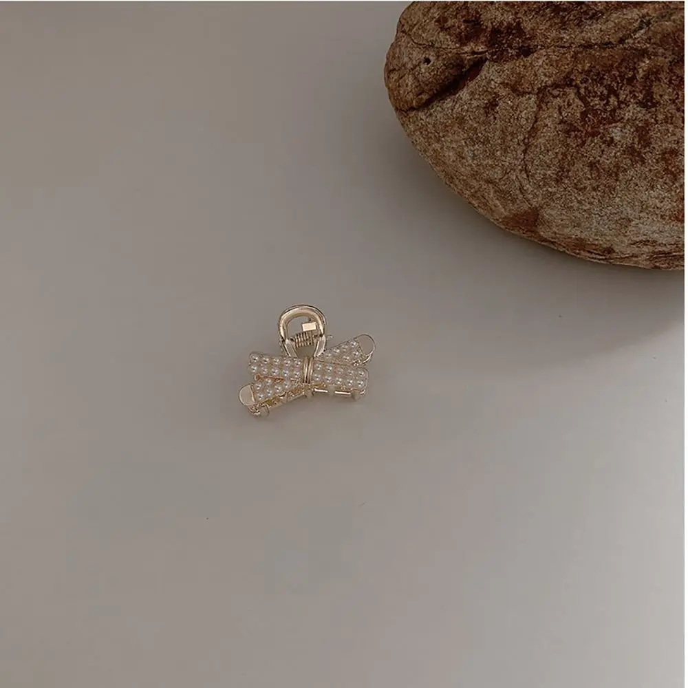 Geometric Korean Pearl Rabbit Alloy Minimalist Style Small Crab Clip Hair Accessories Women Hairpin Bow Hair Claw
