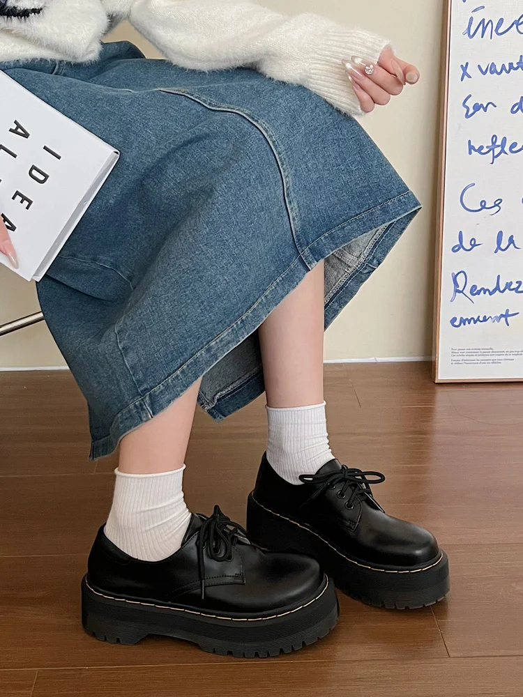 Buty kobieta 2022 brytyjskie chodaki platforma wszystkie mecze oksfordzie obuwie damskie jesień okrągłe Toe nowe Retro Preppy Creepers Leath