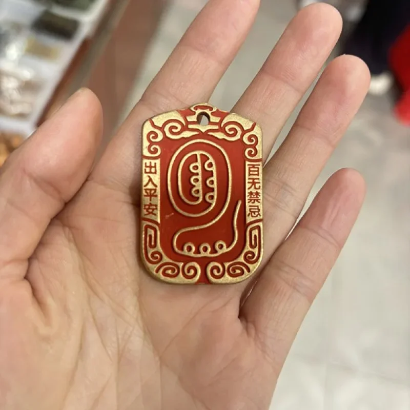 Colgante de Latón con Moneda de Cobre y Cinabrio, Diseño de Osmanto Púrpura, Amuleto Taboo, para Coche o Collar