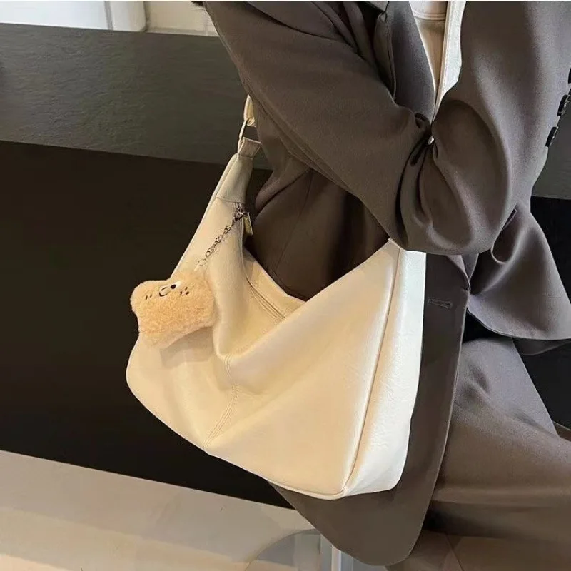 

Новинка 2023 года, женская универсальная сумка через плечо из мягкой кожи, повседневная сумка большой вместимости, винтажный стиль, слинг на одно плечо