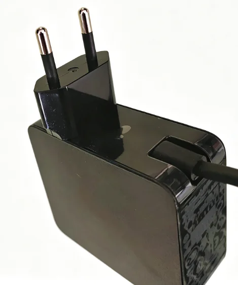 

BN4400917D A2514 MPNL AC/DC Adapter A2514-MPNL 14V 1.79A 25W BN44-00917D for Monitor Power Supply