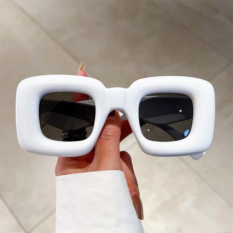 New Oversized Frame Sunglasses Women Fashion Funny Personality Sun Glasses Outdoor Street Photo Eyewear UV400 Oculos De Sol