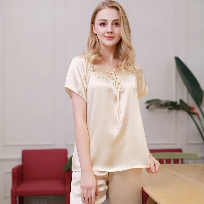 

High Quality Real Silk Pajamas Women's Spring and Autumn Sexy Lace Homewear Short Sleeve Shorts Two-Piece Suit Summer