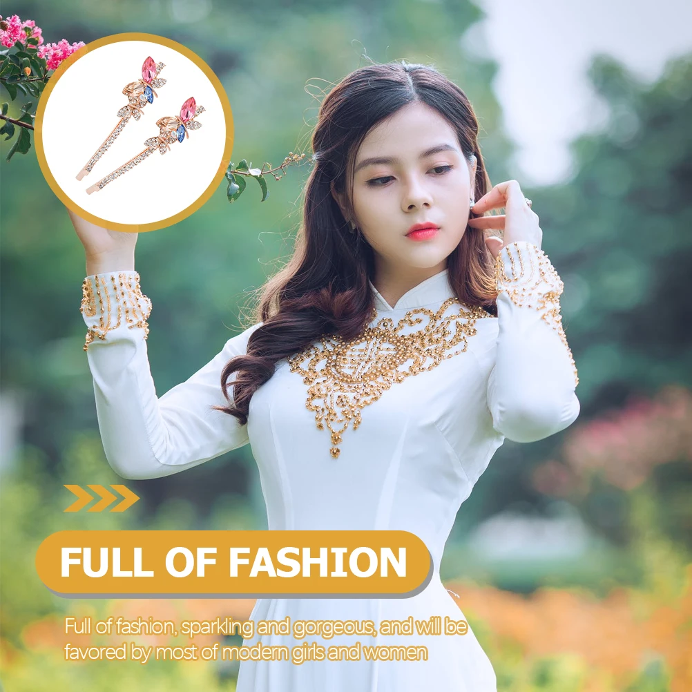 

Rhinestone Butterfly Hair Clips Sparkling Decorative Hairpin for Women Girls Party Masquerade Cosplay Christmas Stage