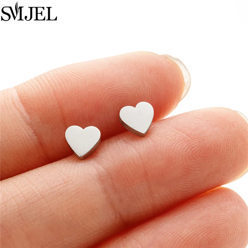 Golden Minimalist Stainless Steel Earings Small Heart Round Star Geometric Stud Earrings for Women Bicycle Fitness Sport Jewelry