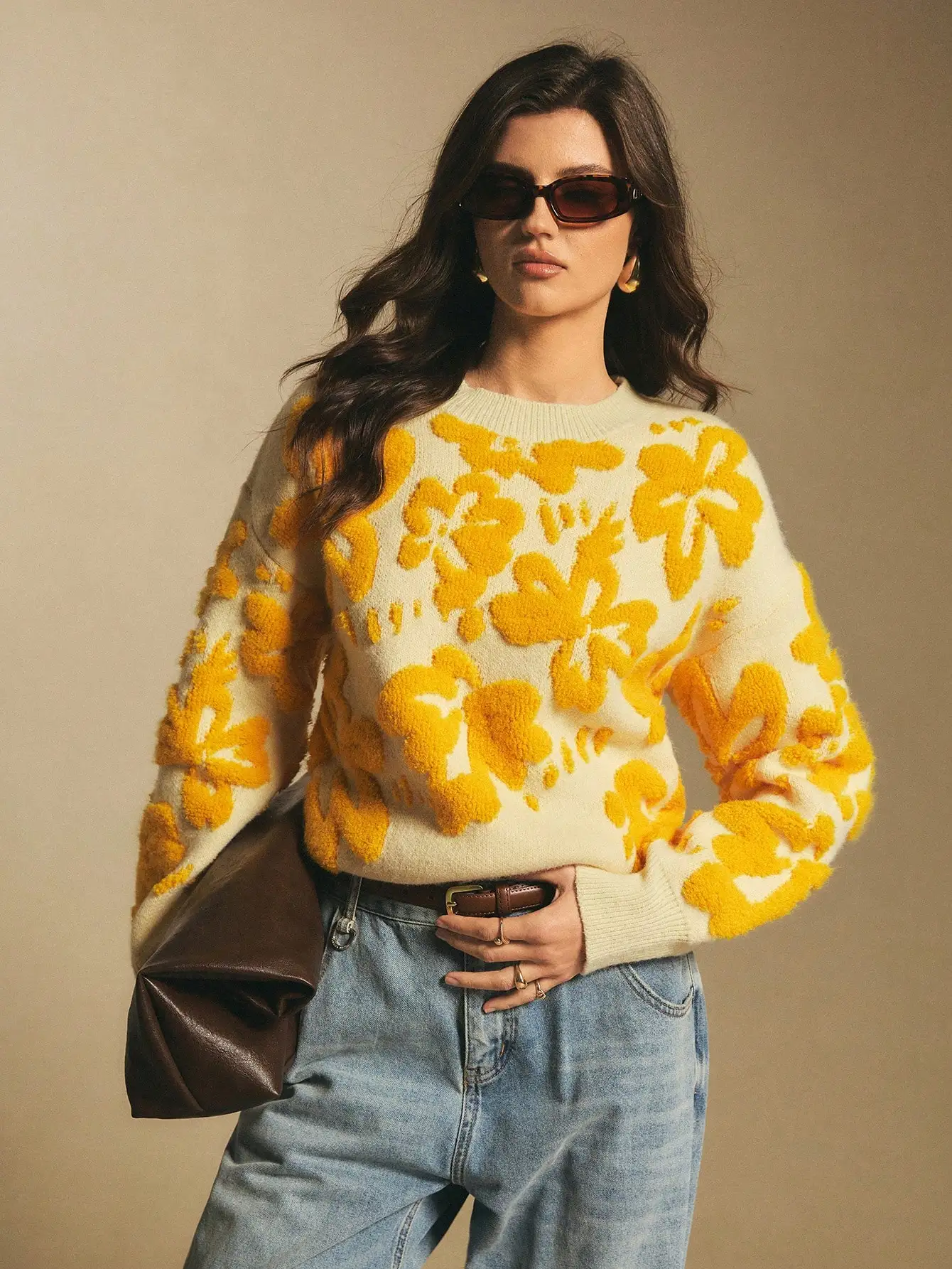 

Женский желтый вязаный свитер с цветочным жаккардовым узором, круглым вырезом, спущенным плечом и длинными рукавами, повседневный, для осени и зимы