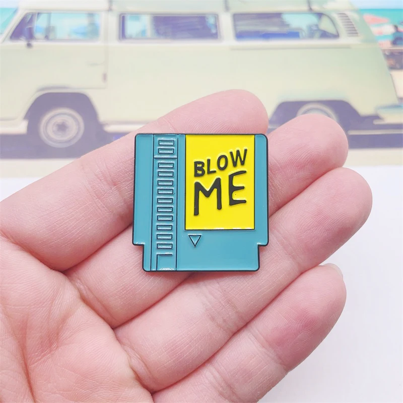 Creative Game Books Game Consoles Enamel Pins Geometric Yellow Alloy Brooch Badges Punk Jewelry Jewelry Gifts