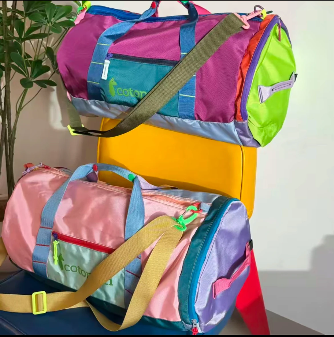 american-alpaca-bag-outdoor-travel-backpack-foldable-round-cake-bag-lightweight-design-unisex-daily-use-retro-style-zipper-cl