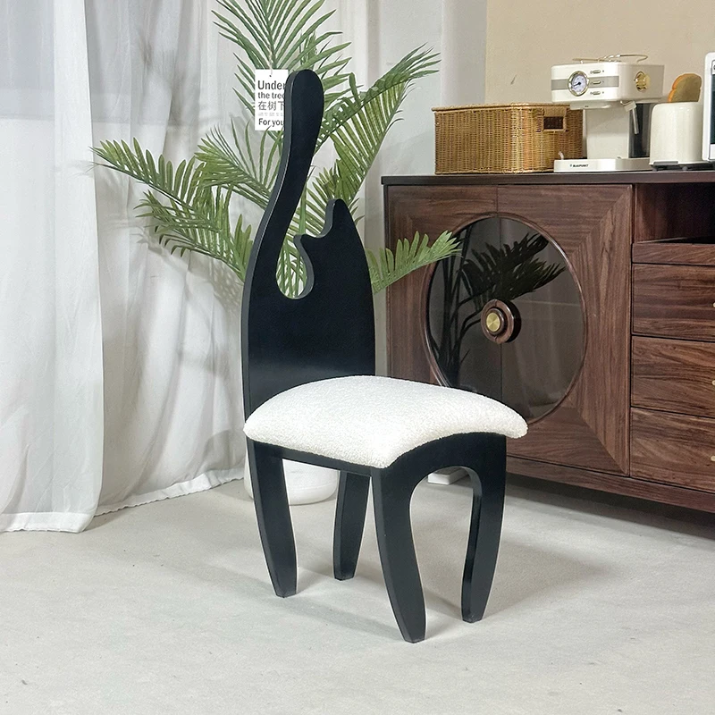 

Modern Gold Black Dining Chair Japandi Rustic Wooden Plastic Dining Chair Cheap Design Sedie Sala Da Pranzo Home Furniture