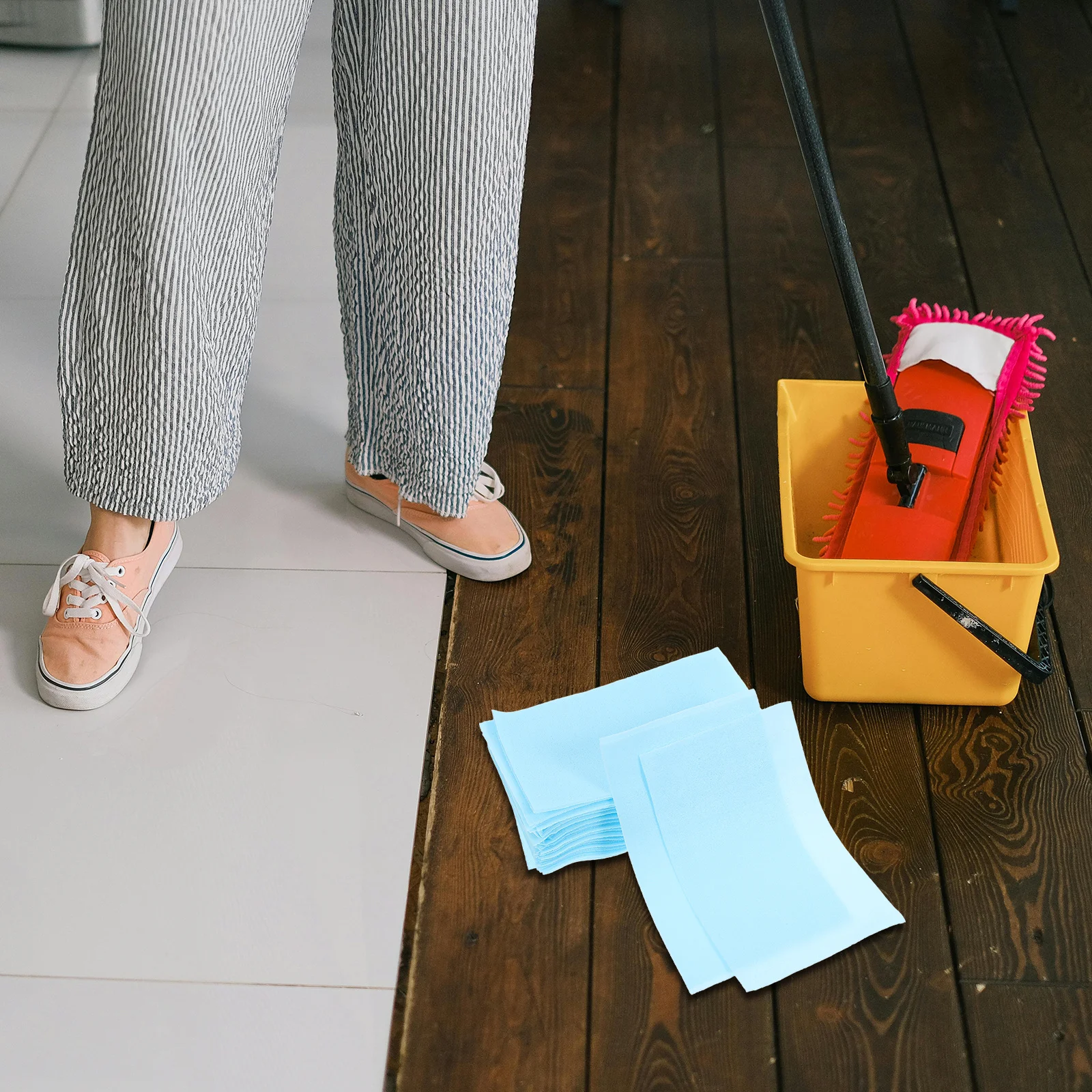 

300Pcs Floor Cleaning Dissolvable Sheets Deep Clean Fresh Hardwood Tile Laminate Rv Fast Dry Corridor Garden Yard Car Sheets