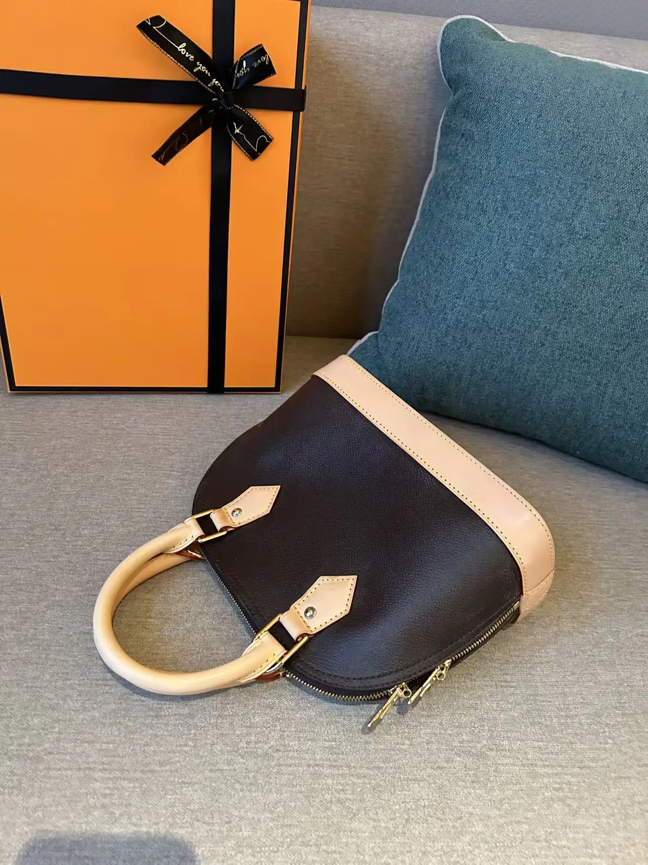 

2025 Luxury Shoulder Bag with Original Logo Women's Classic Canvas Shell Bags Fashion Designer Brand Handbag Adjustable Strap