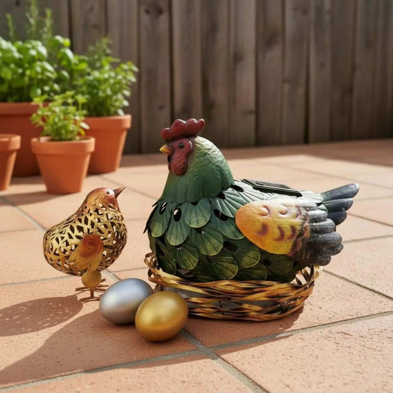 Solar Lantern Chicken Statue Outdoor Decorative Hen and Chicks Statue Lighted Chicken Yard Decor Weather-Resistant for Garden - view 3