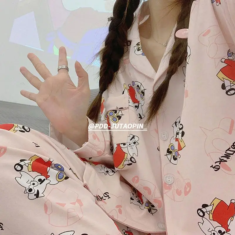 

Симпатичная пижама в стиле Аниме Crayon Shin Chans, домашняя одежда, длинная весенне-осенняя женская одежда Bandai с рисунком из мультфильма, домашняя одежда для улицы