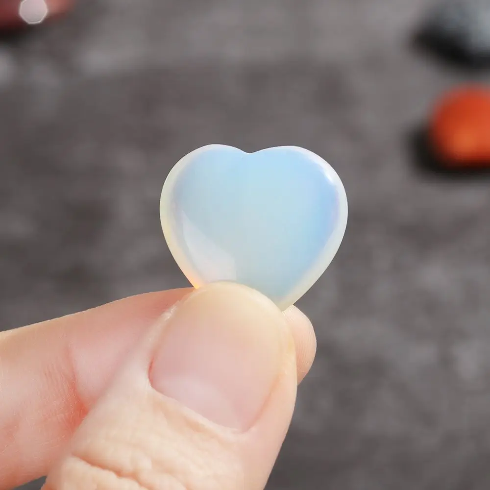 1pcs Natural Stones Heart-Shaped 20MM Semi-Precious Potted Plants Fish Tank Crystal Decorations And Home Decorations