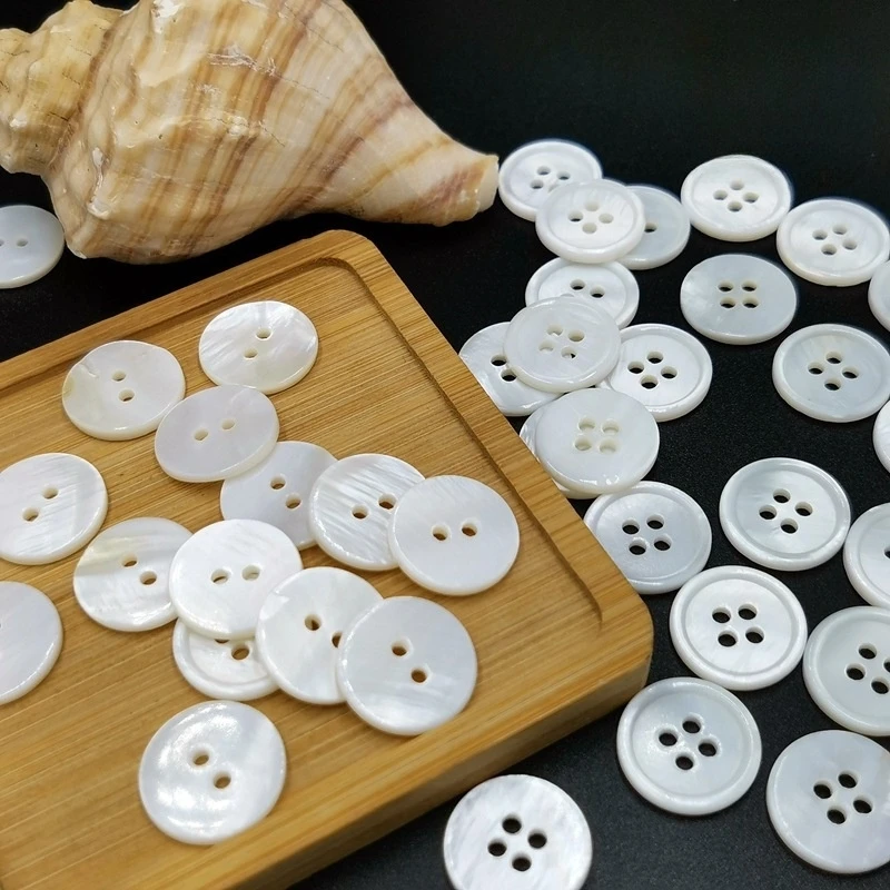 9-25mm White Natural Shell Buttons 2/4 Holes Round Shell Sewing Accessories For Clothing Shirt Needlework DIY Crafts Materials