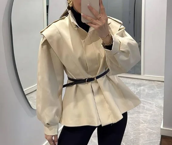 

Stand Up Collar Design, Slim Fit, Irregular Short Windbreaker Jacket, Autumn New Style, Women's Fashionable British Style Jacket