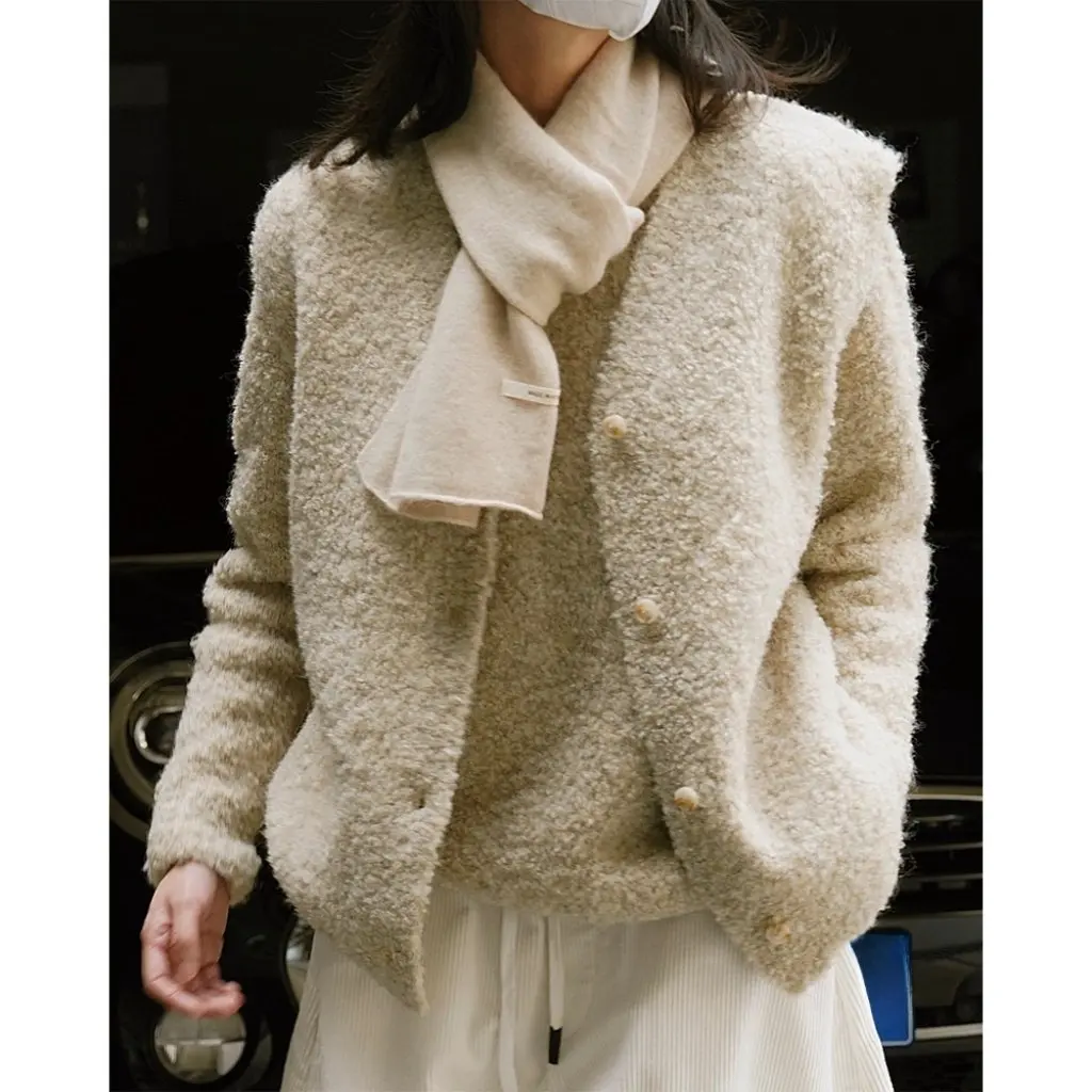 

Women's Winter Korean Style Long-Sleeved round Neck Sweater Soft Yarn Wool Knitted Top Simple Lazy Circle Design Loose Fit