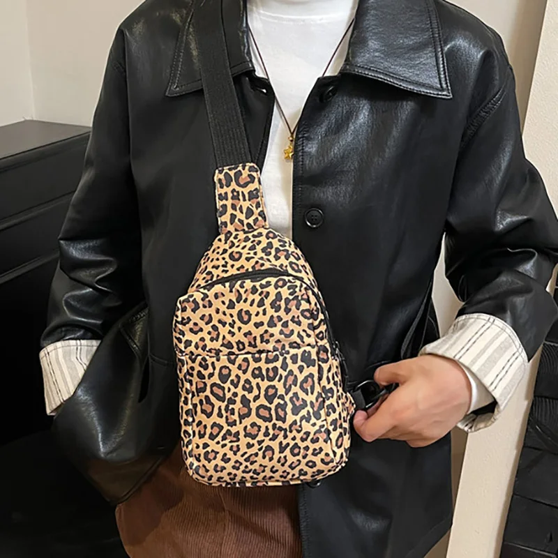 

Женская нагрудная сумка, модная сумка через плечо на одно плечо, большая вместительная велосипедная поясная сумка, женская повседневная сумка через плечо, большая вмести...