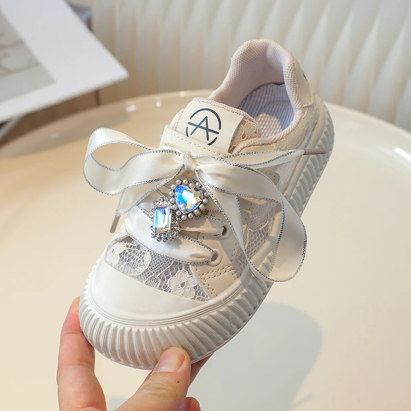 Children Cut-outs Elegant Sneakers for Girls 2024 Summer New Fashion Korean Style Comfortable Soft Air Mesh Lace Sports Shoes