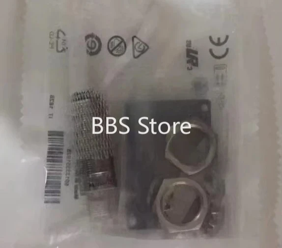 

GRL18SG-F1337 GRL18SG-F2332 GRL18SG-F2337 GRL18SG-P2332 GRL18SG-F233Z Photoelectric Switch Sensor in Stock