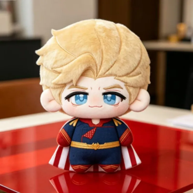 Niedliche The Boys Homelander 10cm Mini-Baumwoll-Plüschpuppe Superhelden-Charakter Rucksackanhänger Weiches Sammlerstück Geschenk für Filmfans