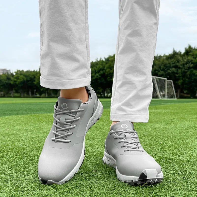 Men's Large Size Outdoor Lawn Sneakers Lightweight Breathable Golf Shoes Men Wear-resistant Comfortable Training Shoes
