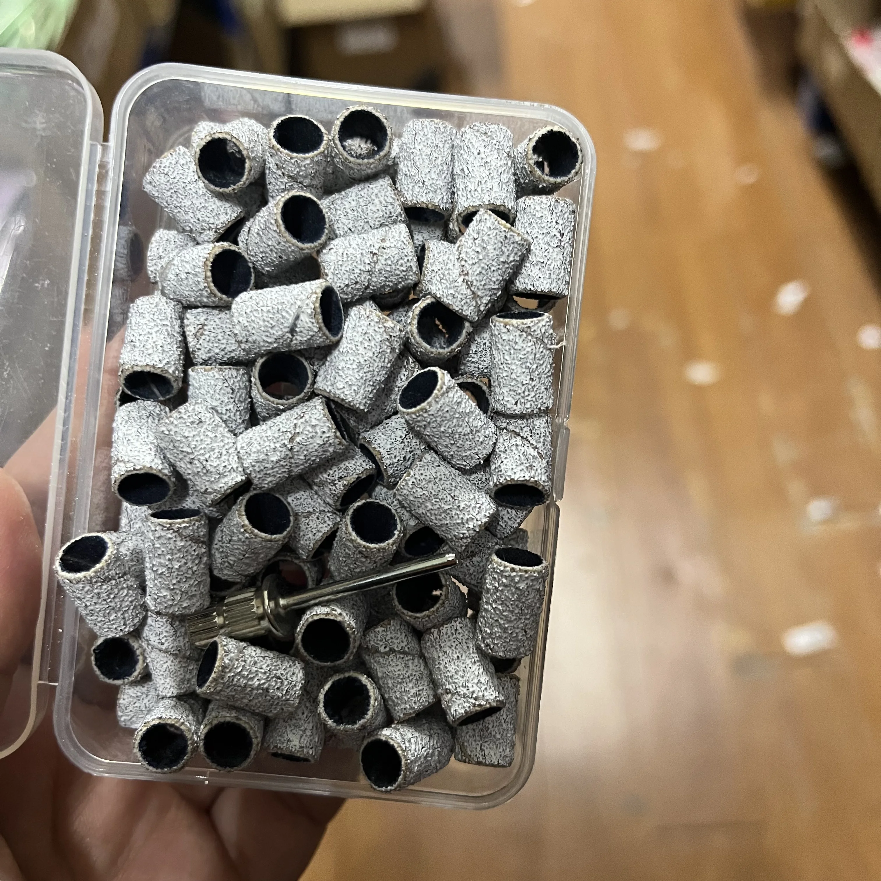 100 Stück Schleifbänder für Nagelbohrer mit 3/32 Zoll Einweg-Schleifband # 80 # 120 # Nagelschleifbänder mit 180er Körnung für Acryl-Nagelgel – Detail 9