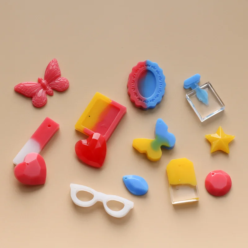 Silicone molds, multi-shaped silicone molds, butterfly-shaped perfume bottles, eyeglass-shaped hand shaping molds