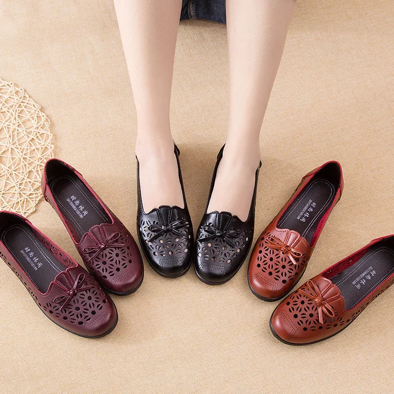 BEYARNE  comfort women flat shoes spring soft cut out lady moccasins autumn casual shoes breathable women without lace