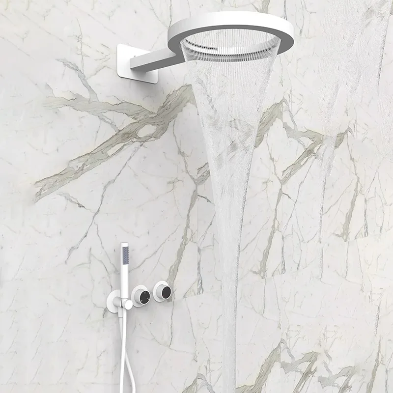 モダンな丸型シングルハンドルシャワー水栓 壁掛け真鍮製シャワーフィルターヘッド スプレーマッサージ サスペンションソフトスプレーシャワーセット