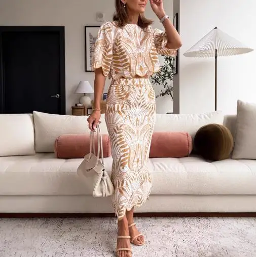 

Summer Women's Comfortable Casual Loose Print 2-Piece Round Neck Leaf Print Short Sleeved Top and Straight Skirt Set