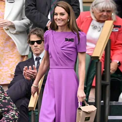 Kate Middleton Purple Princess Dress Elegant O-Neck Shore Sleeve A-Line Pleated Dresses With Bow 7302