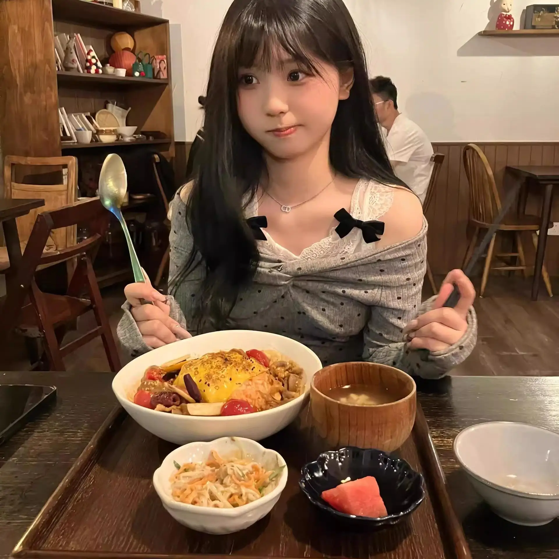 

Футболки с длинными рукавами, женские белые топы свободного покроя, дышащие хлопковые зимние вечерние, праздничные, романтические, вечерние, офисные, модные