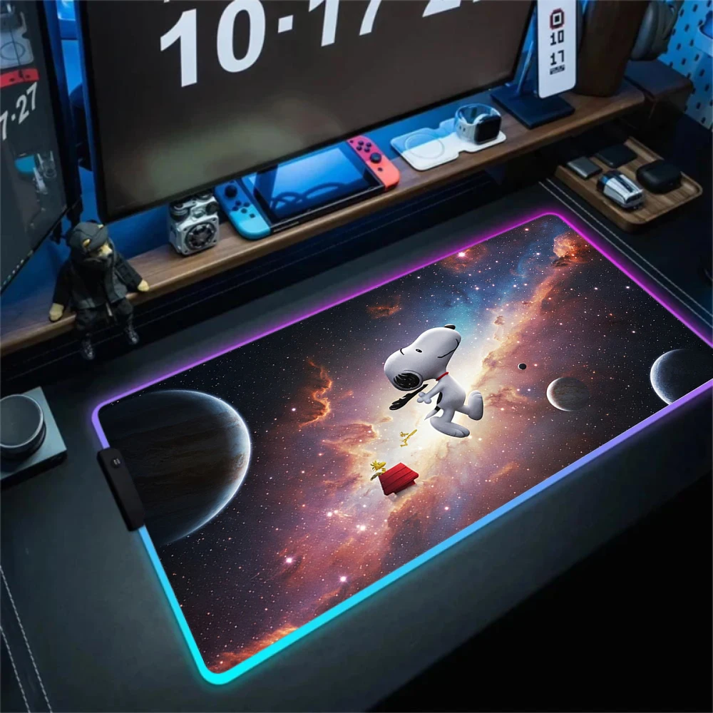 RGB Cartoon Cute Dog S-Snoopys Diy Printing Mouse Pad Gaming Mousepad Backlit Keyboard Gamer Girl Xxl Laptop Mat Table Pads Desk