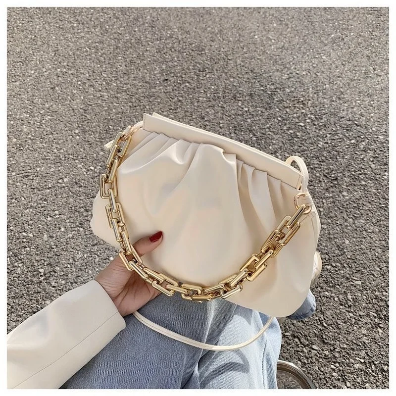 2022 New Thick Chain Shoulder Bags For Women pu Leather Pleated Cloud Bag Simple Crossbody Bag Casual Ladies Bag Designer