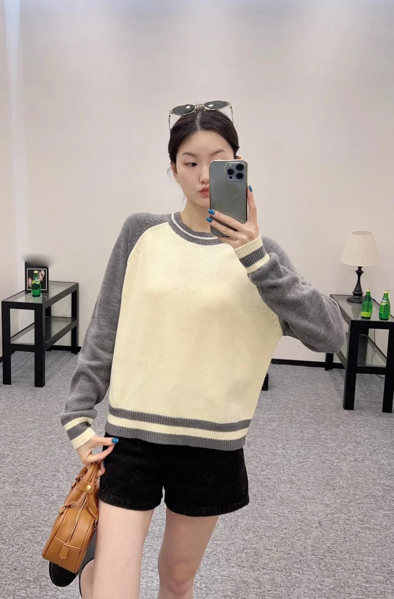 2024 Autumn/Winter New Women's Sweater Fashion Trend Academy Round Neck Shoulder Patch Knitted Sweater Baseball Pullover