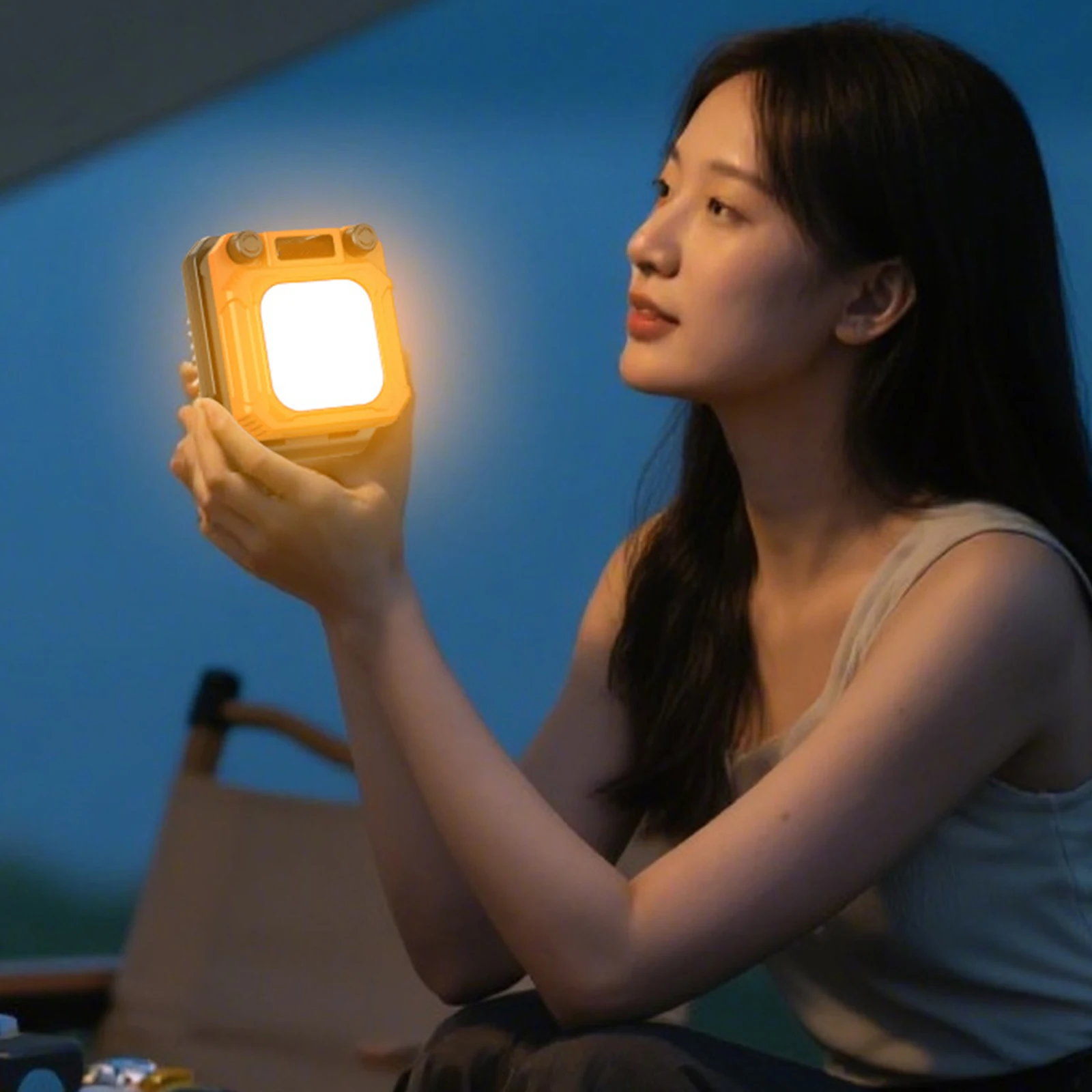 كرنك اليد LED فانوس التخييم مصباح يدوي صغير قابل لإعادة الشحن مع حامل ضوء التخييم لمصباح الطوارئ في الهواء الطلق