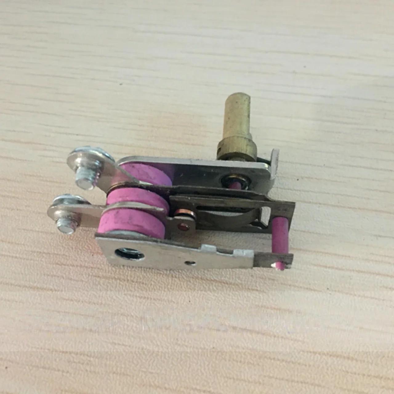 1PCS 1200W Industrial Bottle Steam Iron Accessories Thermostat Temperature Regulator Sewing Machine Accessories