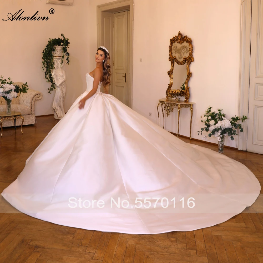 

Alonlivn Custom Made Luxury Satin Puffy Bridal Gowns Beading Pearls Sweetheart Ball Gown Princess Wedding Dresses