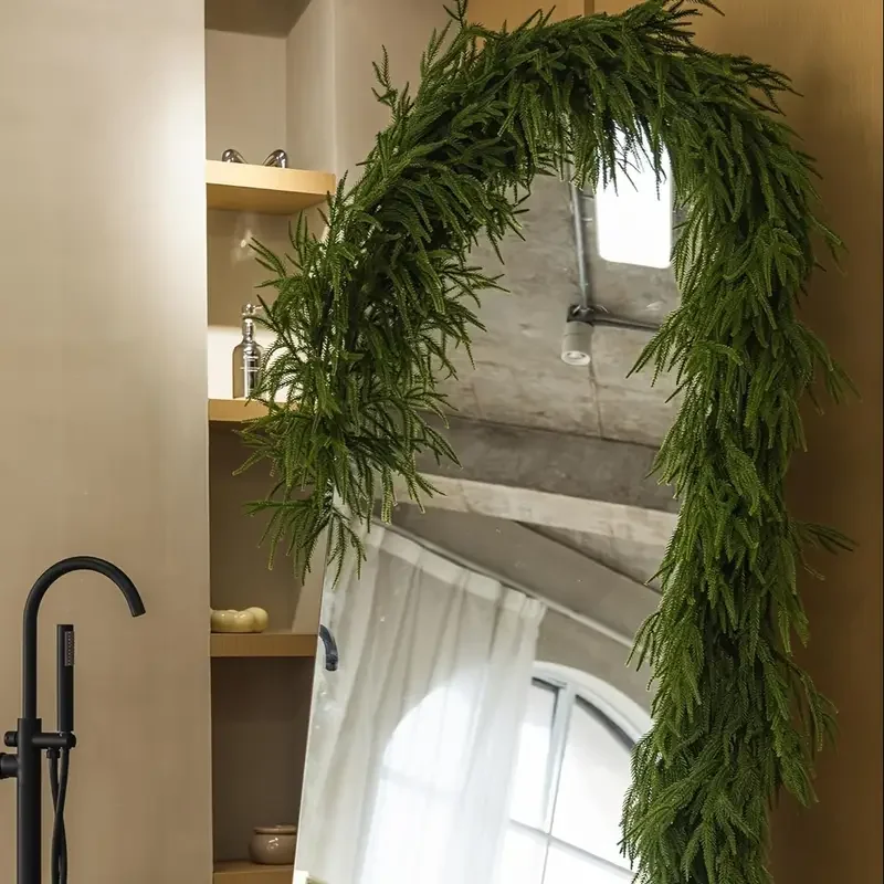 عيد الميلاد نورفولك الصنوبر الكثيفة جارلاند الخضرة الاصطناعية ريال اللمس جارلاند لقضاء عطلة عباءة الموقد الجدول ديكورات المنزل