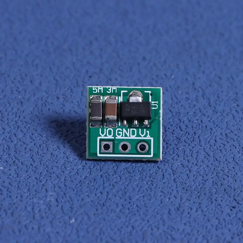 1.5v 1.8v 2.5v 3v 3.3v 3.7v 4.2v para 5v DC-DC módulo de conversão de impulso 0.9-5v para 5v DC-DC step-up módulo de potência tensão boost conv