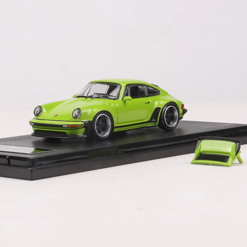 RM 1:64 Singer 930 Turbo Study Alloy Model Car