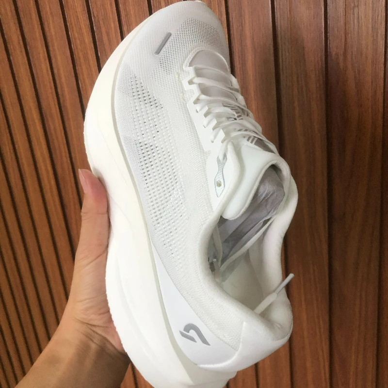 Professional Running Shoes Men Women Thick Soled Outdoor Gym Shoes Unisex Luxury Brand Jogging Shoes Couples Soft Sport Trainers view 3