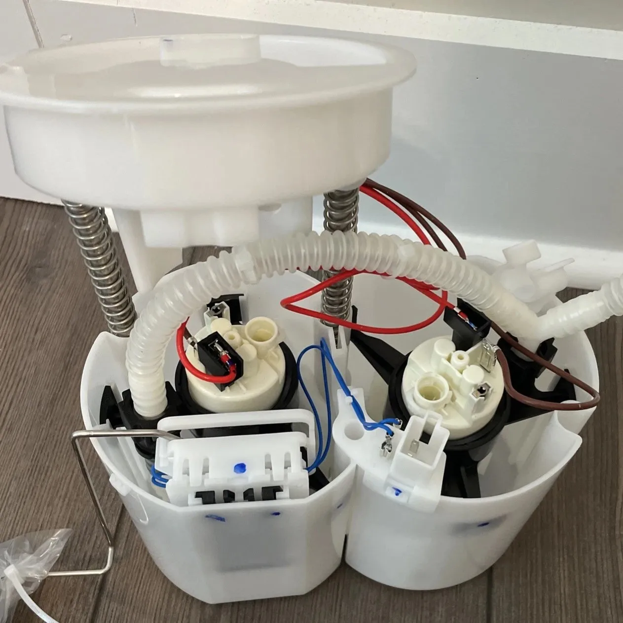 Fuel Pump Module Assembly 211470000 2114701794 A2114700000 A2114701794