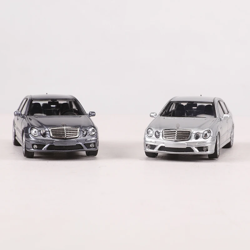 MK MODEL 1:64 E63 W211 Alloy Model Car Limited Edition 299