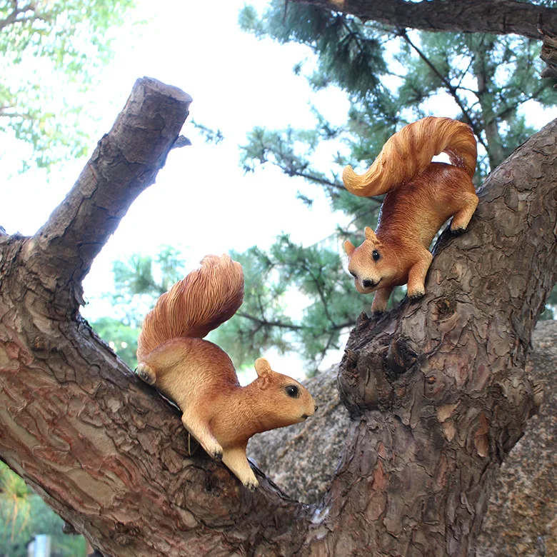 Lifelike Squirrel Animal Sculpture Garden Landscape Decor Outdoor Courtyard Lawn Ornament Scenic Spot Decoration Piece