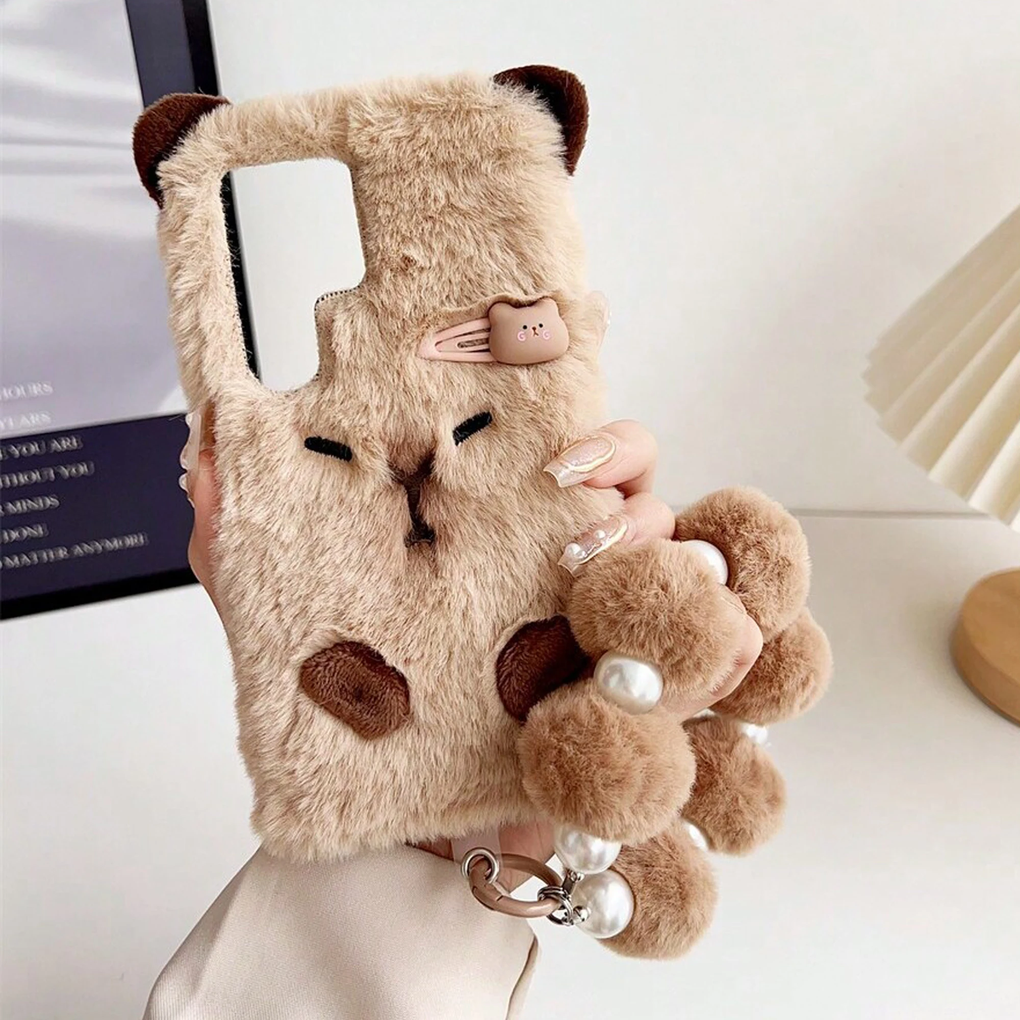 Cute Brown Hair Clip Capybara Plush Phone Case And With Chain For Samsung Galaxy S20 S21 S22 S23 S24 Fall/Winter Phone Case